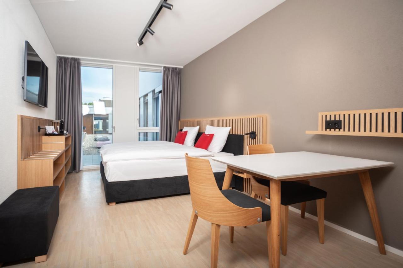 Tailormade Hotel Bab Bachenbuelach Bachenbulach Экстерьер фото
