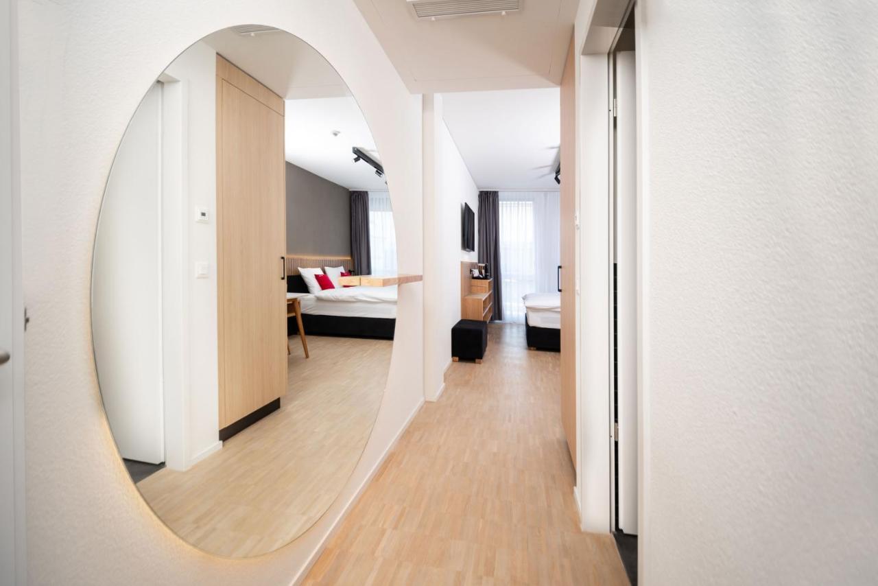 Tailormade Hotel Bab Bachenbuelach Bachenbulach Экстерьер фото