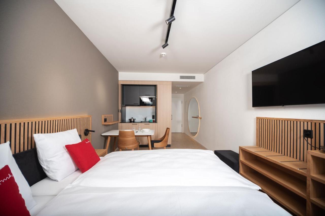 Tailormade Hotel Bab Bachenbuelach Bachenbulach Экстерьер фото